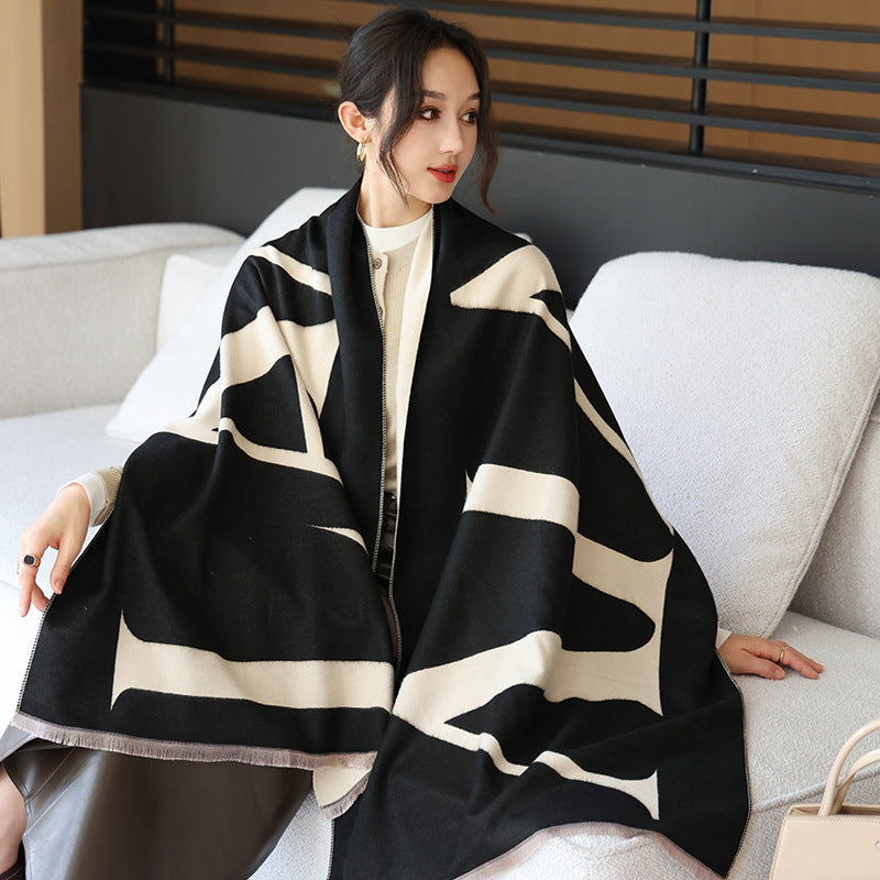 Female Versatile Fashion Thickened Warm Cashmere Scarf