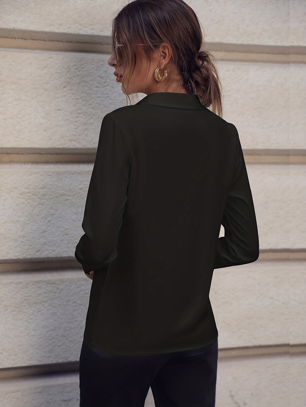 Fashionable Elegant Business Style Long Sleeve Shirt With Pearl Button