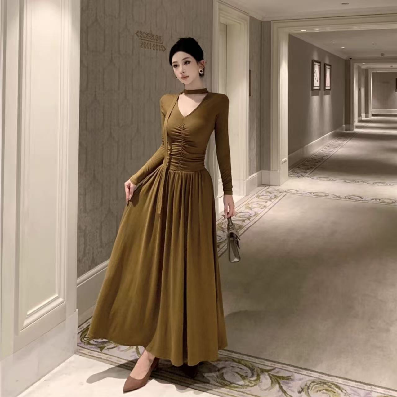 Lady's Vintage Ribbon Slim-fit Slimming Dress